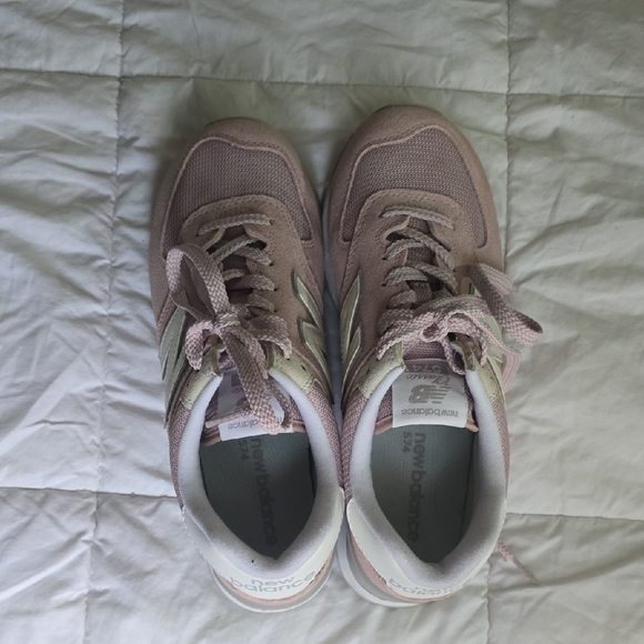New Balance Pink Sneakers Suede Mesh Low-Top - Picture 5 of 7